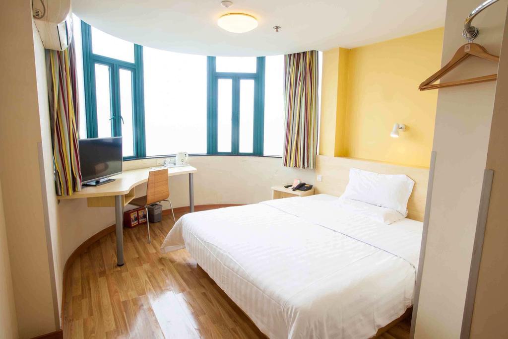 7Days Inn Huaian Chengde North Road Darunfa Huai'an  Rum bild